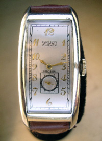 Gruen Curvex 1944 newly refinished dial